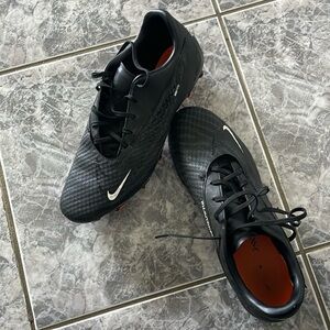 Men’s soccer cleats